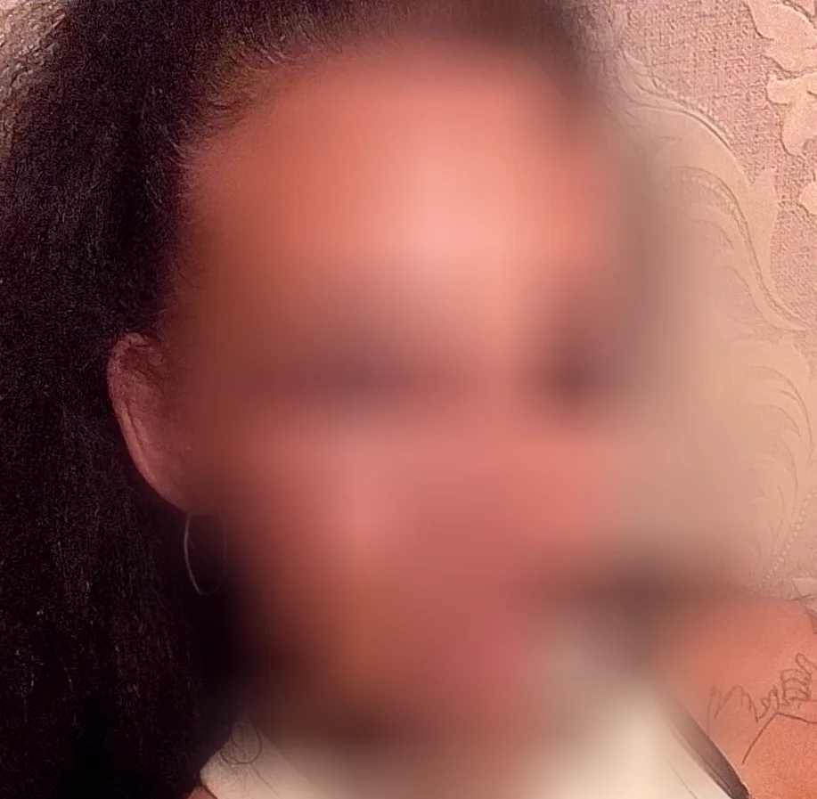 Fiona, 38