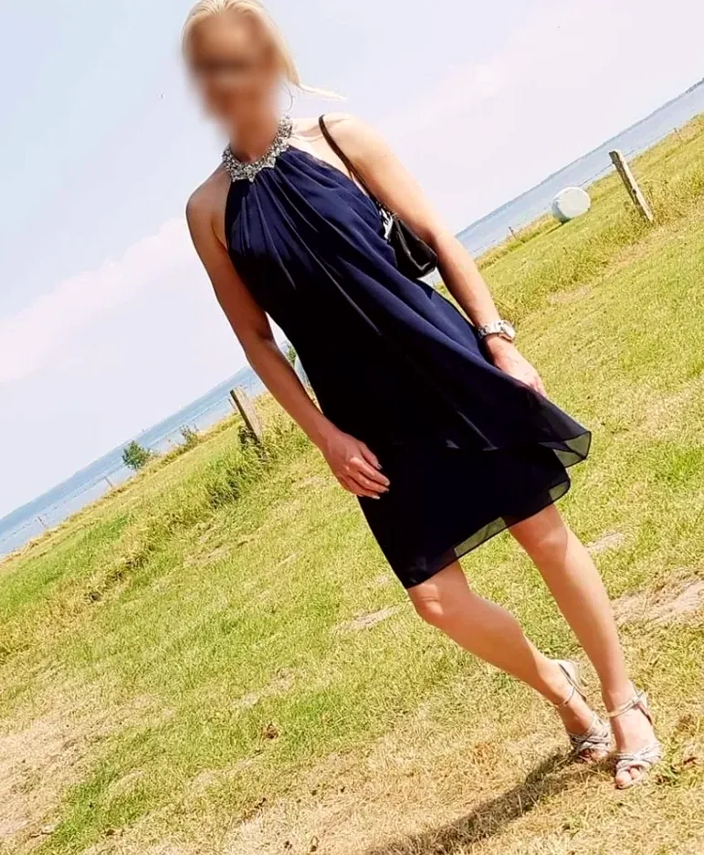 Marlene, 36